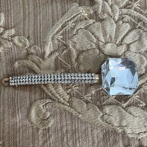 Rhinestone Hair Clip